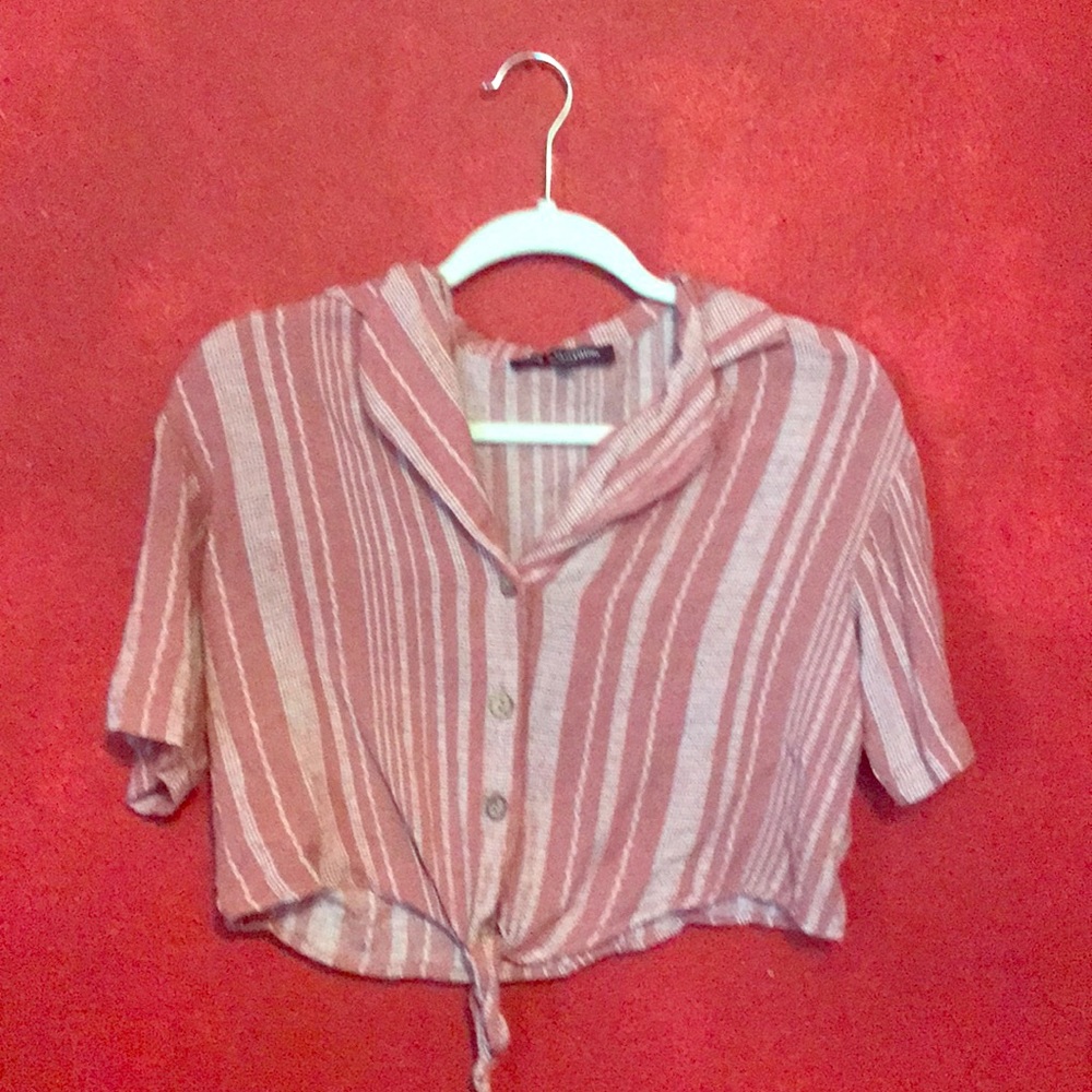 tie up crop top button down short sleeve shirt